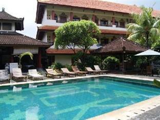 Bakung Sari Resort&spa Hotel 3*